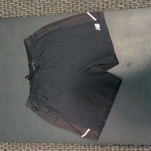 New Balance Workout / Running Shorts Mens Medium